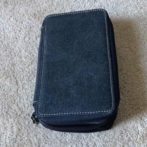 Brand new artists pencil case - Picture 3 of 7